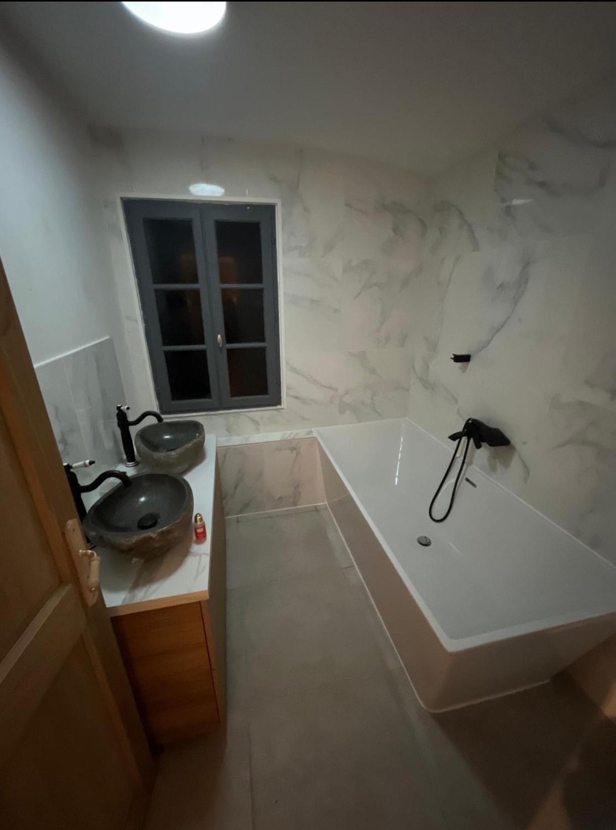 La Petite Maison Au Bord De L'Etang Chirac  Bagian luar foto